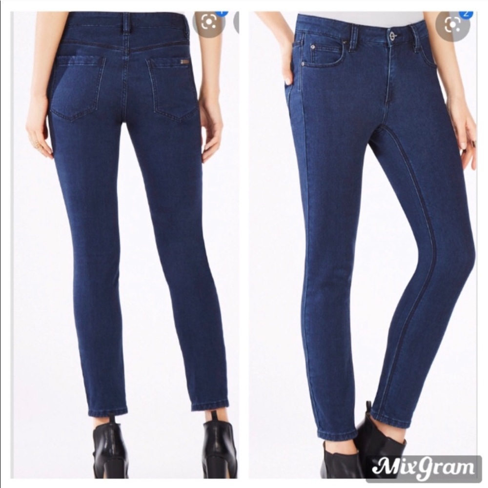 BCBG Ankle Cropped Skinny Jeans Mid Rise Crop Medium Wash Size 2